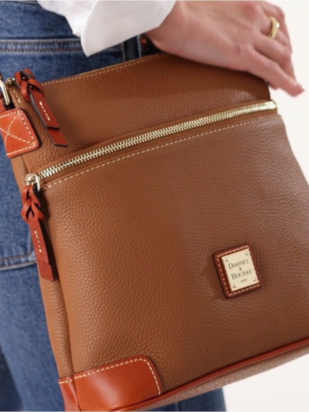 Dooney & Bourke Pebble Leather Grain Crossbody in Caramel NWT - Picture 10 of 16